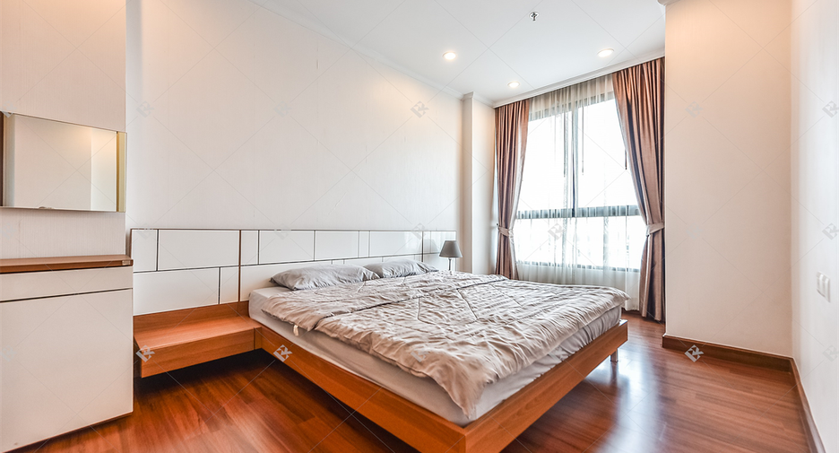 For rent 1 bed condo in Sathon, Bangkok