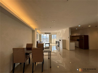 For rent 3 bedrooms condo in Khlong Toei, Bangkok