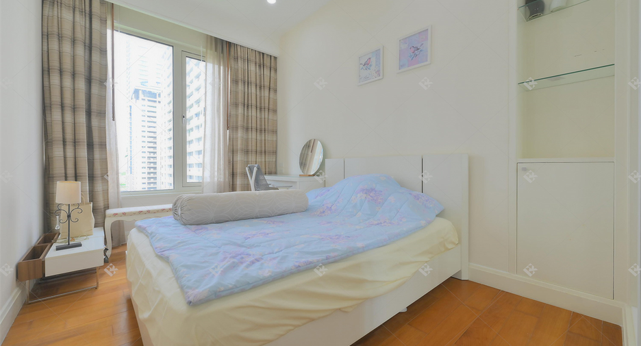For rent 2 ベッドルーム condo in Pathum Wan, Bangkok