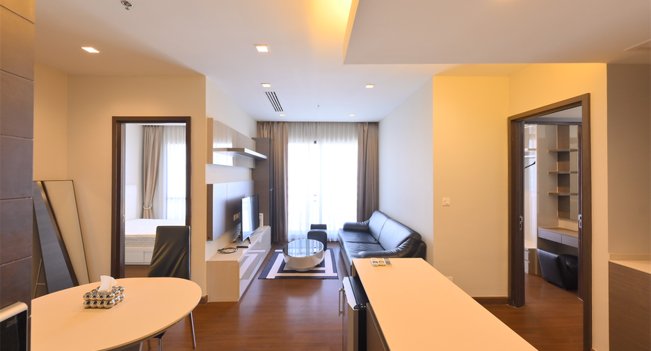 For sale 2 bedrooms condo in Huai Khwang, Bangkok