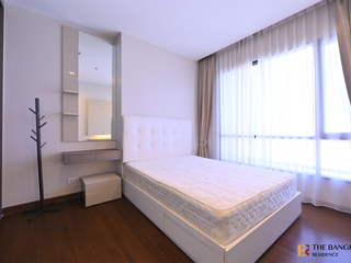 For sale 2 bedrooms condo in Huai Khwang, Bangkok