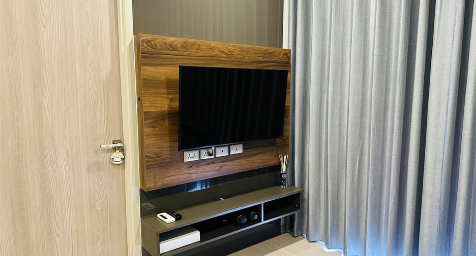 Condo en alquiler de 1 habitaciones en Huai Khwang, Bangkok