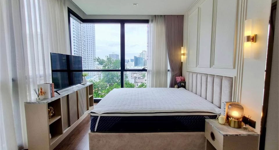 À louer 2 chambres condo à Pathum Wan, Bangkok