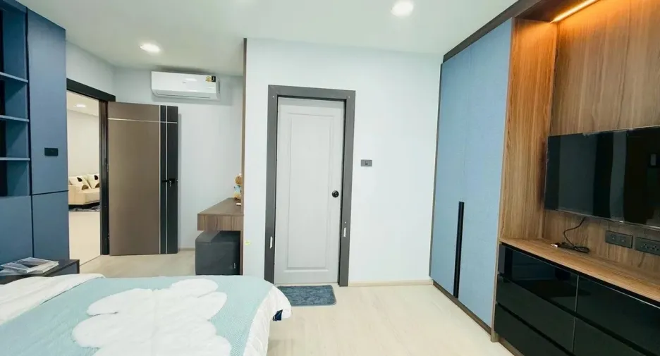 ให้เช่า 5 ห้องนอน บ้านเดี่ยว ใน จอมเทียน, พัทยา