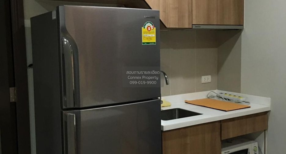 Wohnung zur Miete mit 1 Zimmer in Pathum Wan, Bangkok
