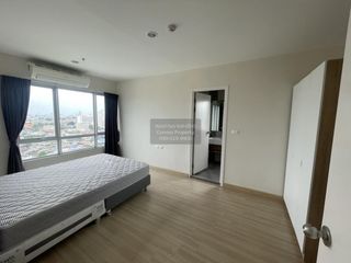 For rent 2 bedrooms condo in Thon Buri, Bangkok