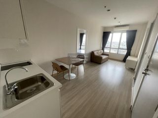 For rent 2 bedrooms condo in Thon Buri, Bangkok