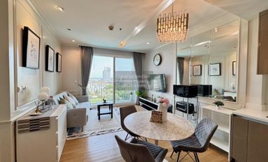 Condo en alquiler de 2 habitaciones en Khlong Toei, Bangkok