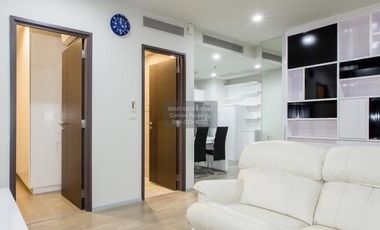 For rent 2 ベッドルーム condo in Pathum Wan, Bangkok