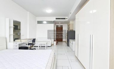 Аренда 1 кровать кондо в Кхлонг Сан, Бангкок