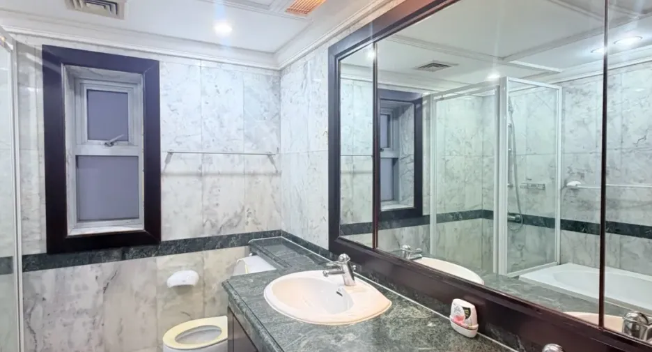 À vendre 3 chambres condo à Pathum Wan, Bangkok