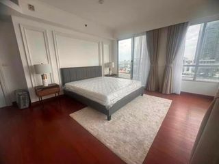 Condo en alquiler de 2 habitaciones en Khlong San, Bangkok