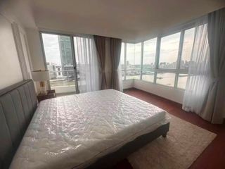 Condo en alquiler de 2 habitaciones en Khlong San, Bangkok