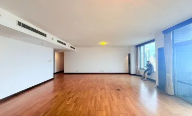 For sale 3 bedrooms condo in Pathum Wan, Bangkok