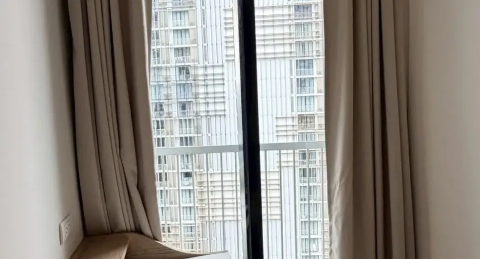 For sale 2 bedrooms condo in Khlong Toei, Bangkok