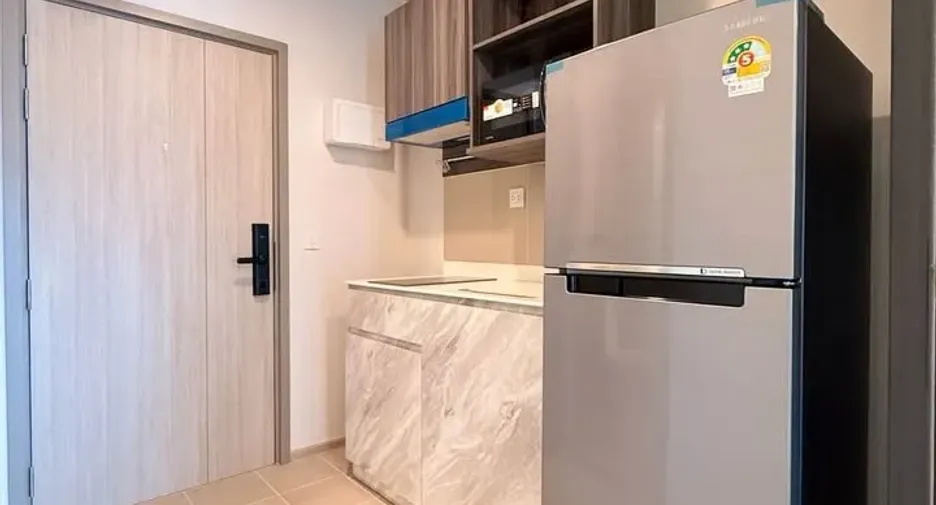 Wohnung zur Miete mit 1 Zimmer in Phra Khanong, Bangkok
