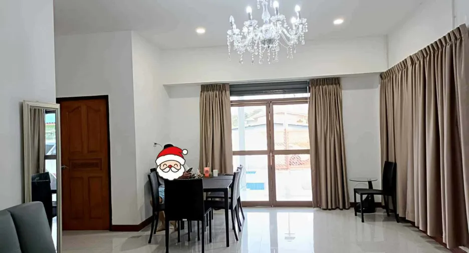 For sale and for rent 3 bedrooms villa in Bang Lamung, Chonburi