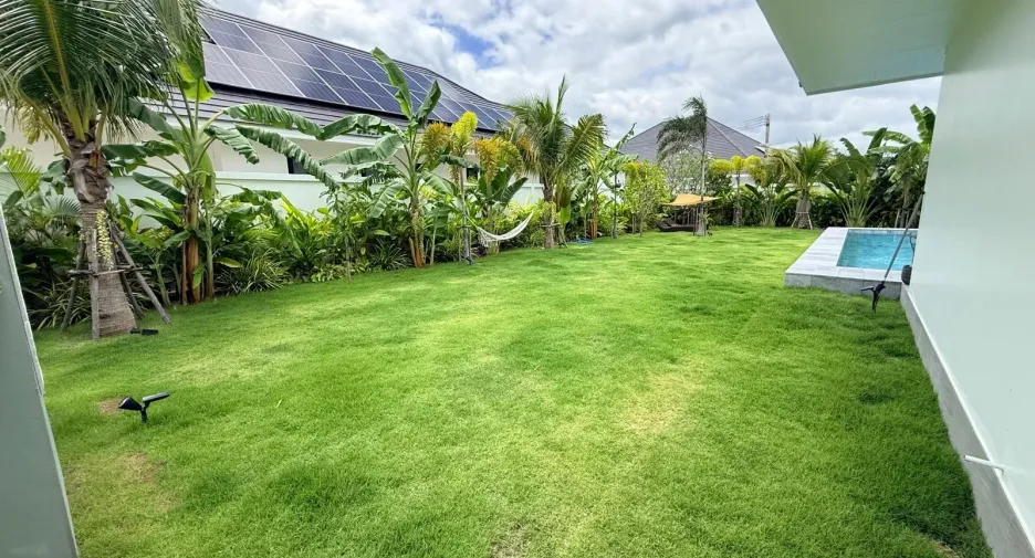 For sale 3 bedrooms villa in Hua Hin, Prachuap Khiri Khan