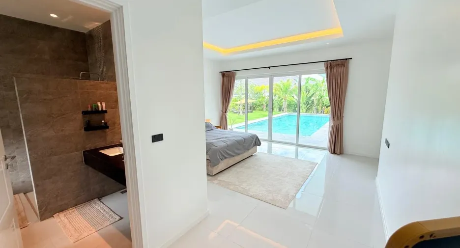 For sale 3 bedrooms villa in Hua Hin, Prachuap Khiri Khan