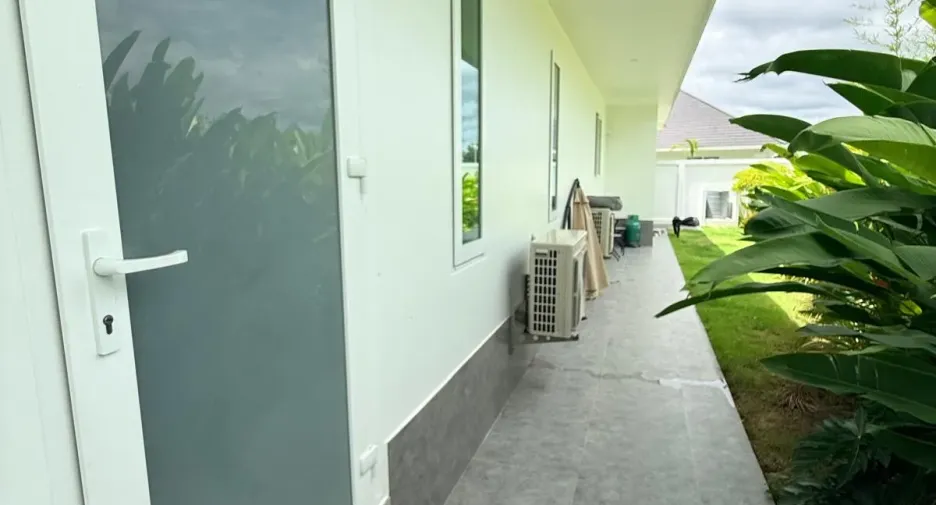 For sale 3 bedrooms villa in Hua Hin, Prachuap Khiri Khan
