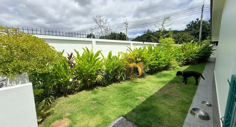 For sale 3 bedrooms villa in Hua Hin, Prachuap Khiri Khan