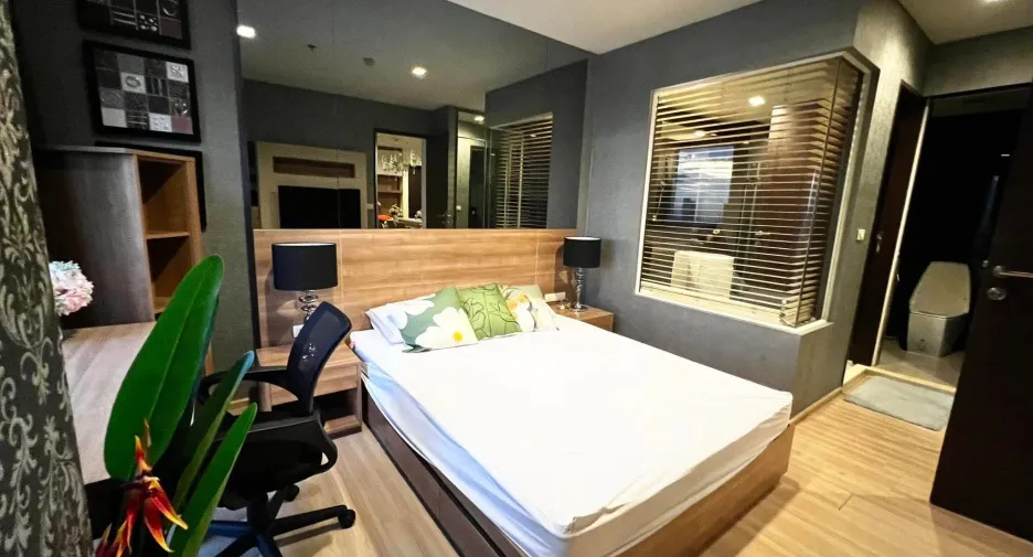 Condo en alquiler de 1 habitaciones en Sathon, Bangkok