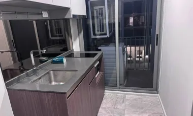 Condo en alquiler de 1 habitaciones en Watthana, Bangkok