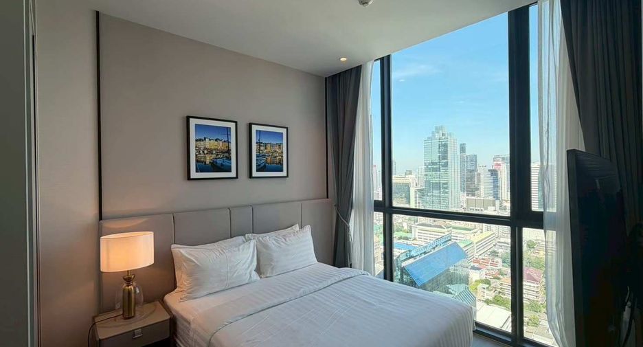 For rent 3 bedrooms condo in Sathon, Bangkok