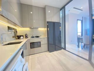 For rent 3 bedrooms condo in Sathon, Bangkok