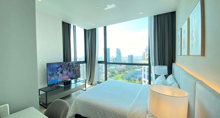 For rent 3 bedrooms condo in Sathon, Bangkok