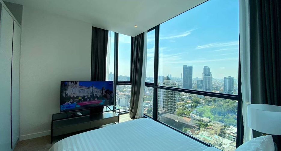 For rent 3 bedrooms condo in Sathon, Bangkok