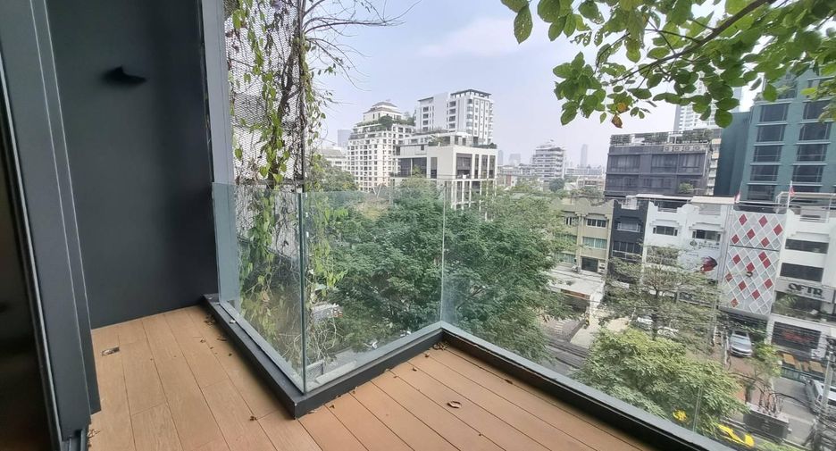 À louer 2 chambres condo à Watthana, Bangkok