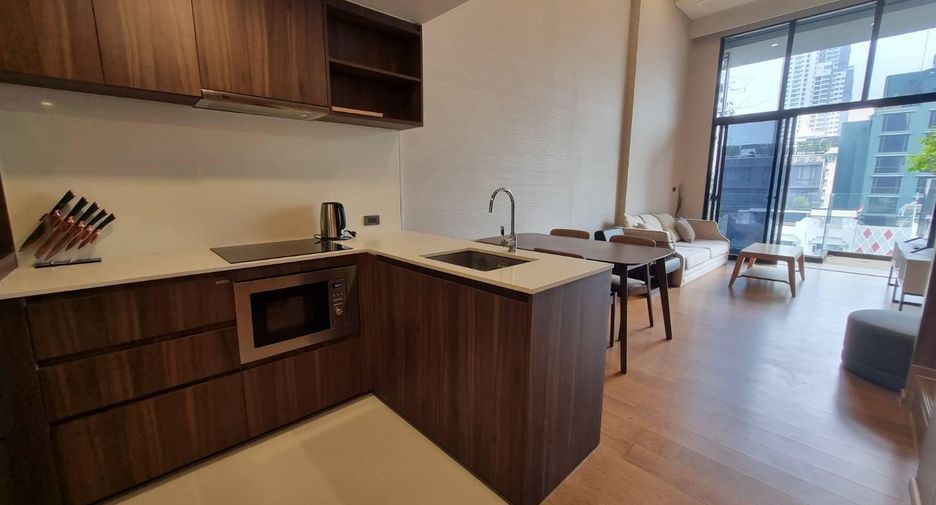 À louer 2 chambres condo à Watthana, Bangkok