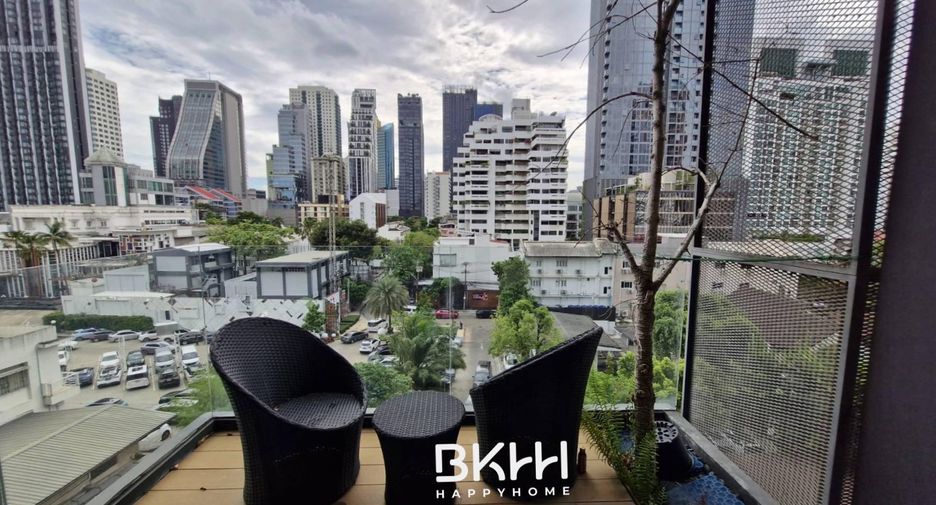 À louer 2 chambres condo à Watthana, Bangkok