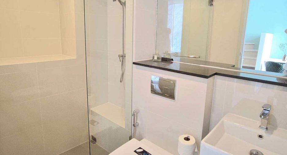 For rent 1 bed condo in Sathon, Bangkok