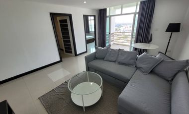 À louer 2 chambres condo à Phra Khanong, Bangkok