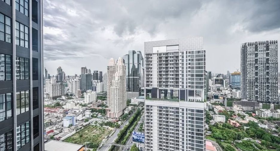 For rent 1 bed condo in Sathon, Bangkok