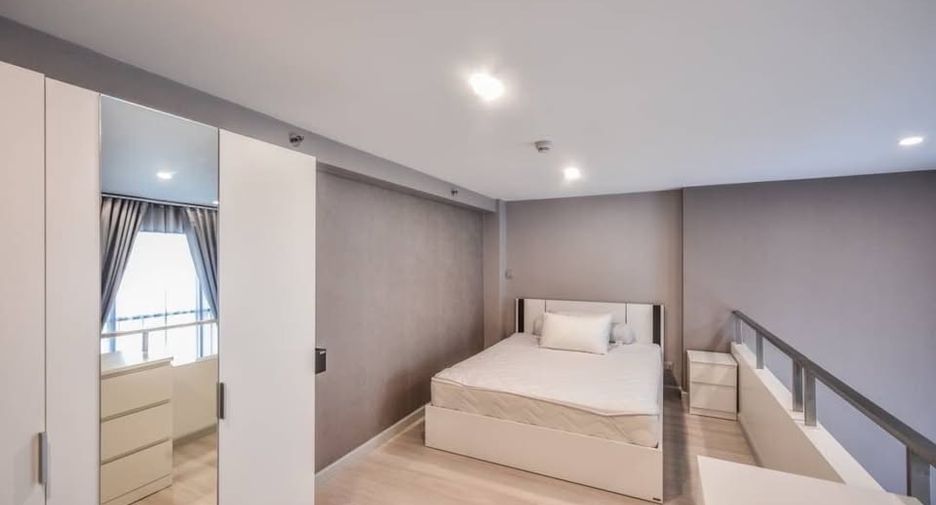 For rent 1 bed condo in Sathon, Bangkok