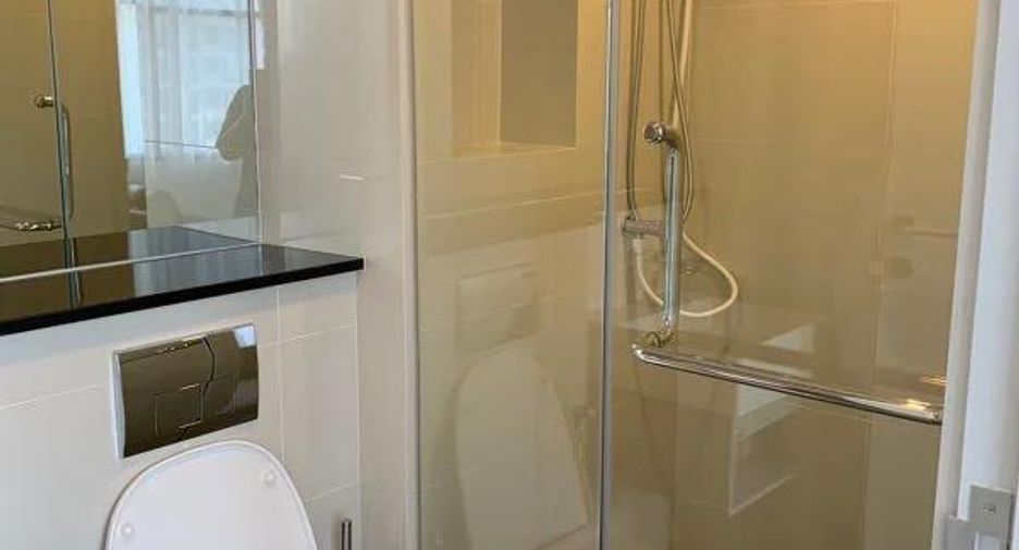 For rent 1 bed condo in Sathon, Bangkok