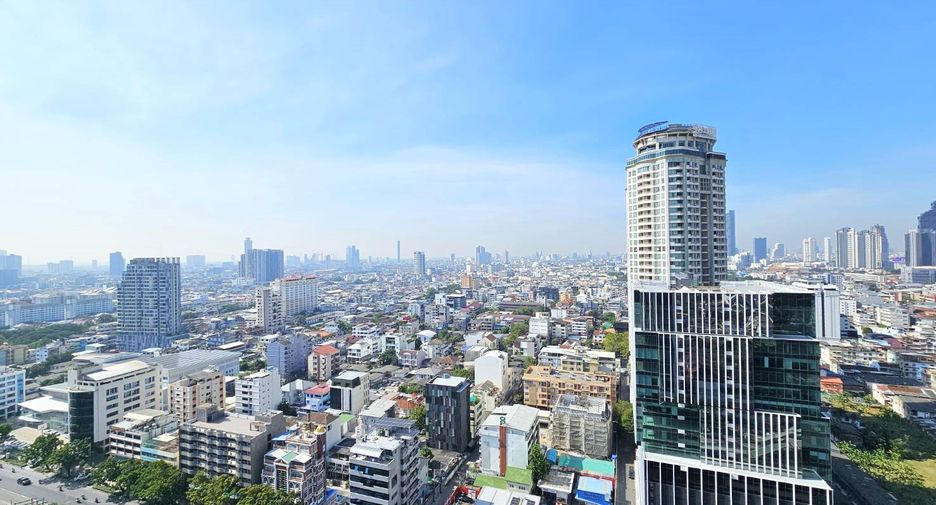 For rent and for sale 1 bed condo in Sathon, Bangkok