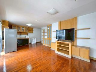 For rent 2 bedrooms condo in Sathon, Bangkok
