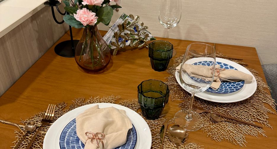 For rent 1 bed condo in Watthana, Bangkok
