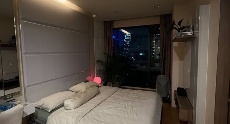 For rent 1 bed condo in Sathon, Bangkok