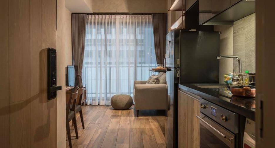For rent 1 bed condo in Watthana, Bangkok