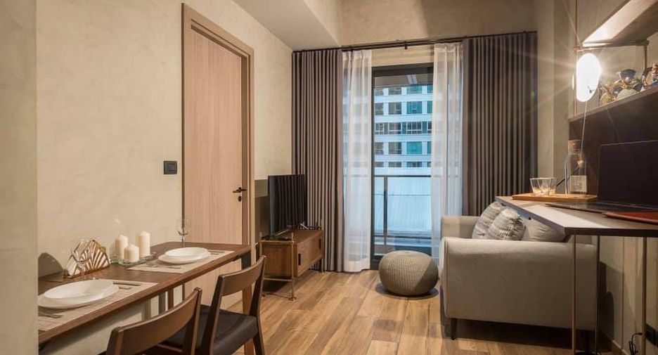 For rent 1 bed condo in Watthana, Bangkok