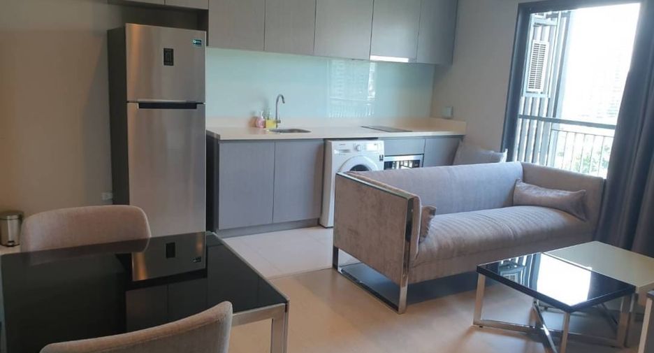 À louer 1 chambre condo à Khlong Toei, Bangkok