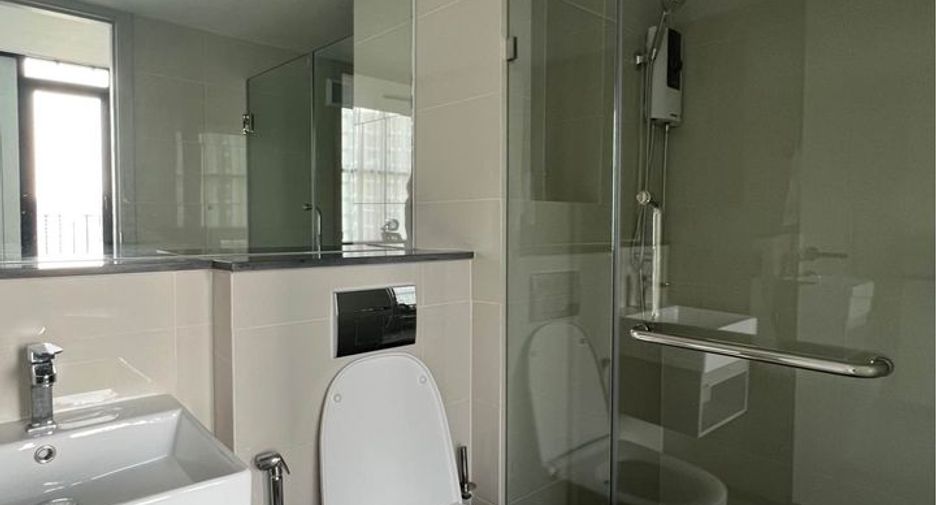 For rent 1 bed condo in Sathon, Bangkok