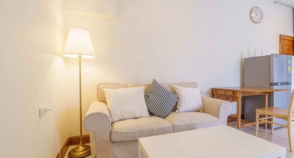 For rent 1 bed condo in Watthana, Bangkok