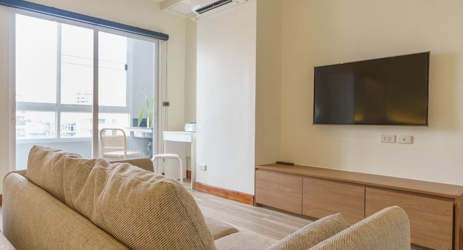 For rent 1 bed condo in Watthana, Bangkok