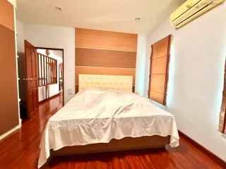 À vendre 3 chambres maison à Bang Saray, Pattaya